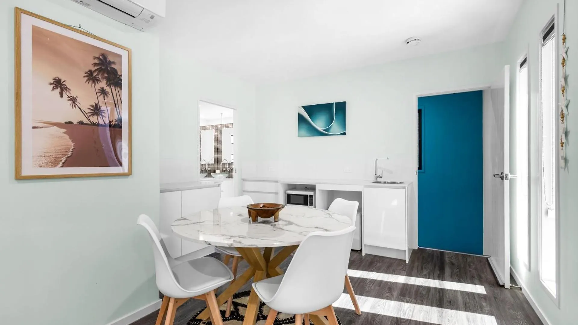 Family & Pet Beach House Yaroomba 0*,