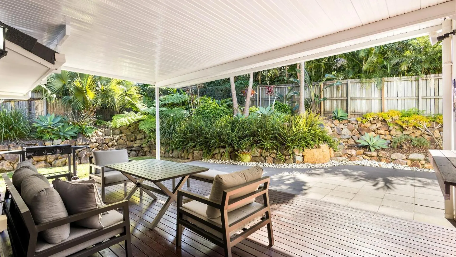 Сasa de vacaciones Family & Pet Beach House Yaroomba Australia
